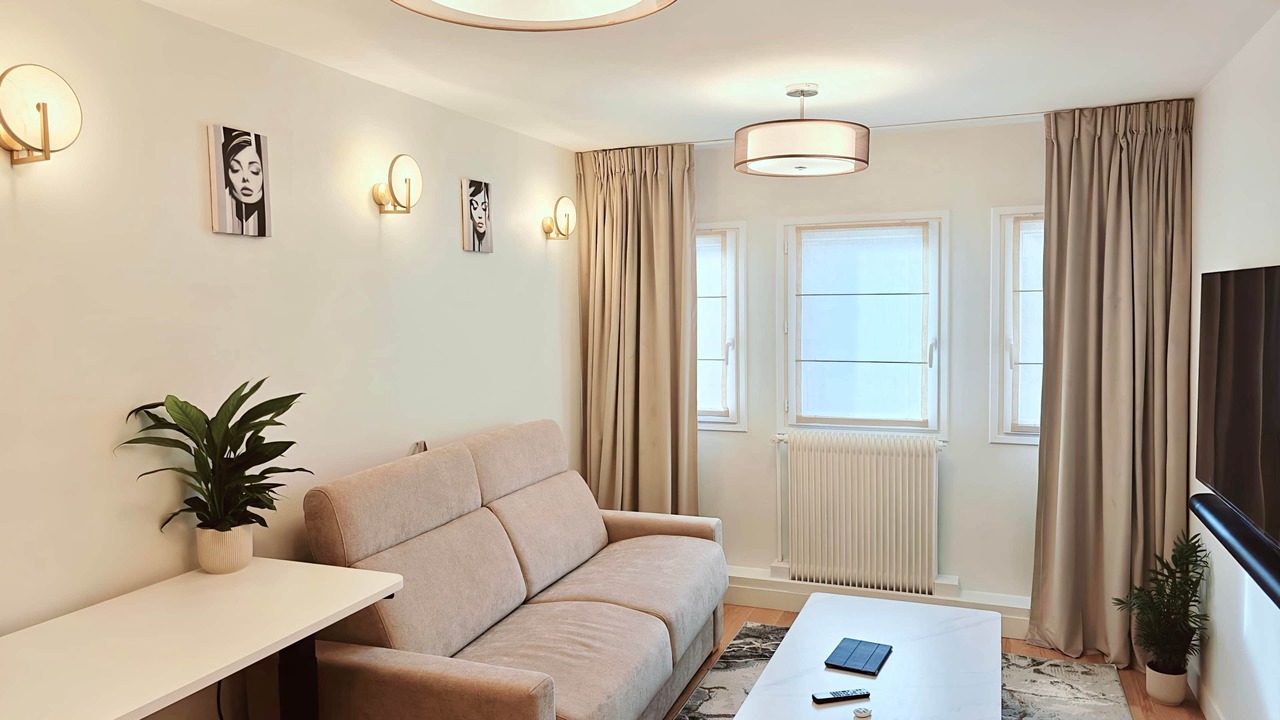 Photo of Livingroom in Issy-les-Moulineaux