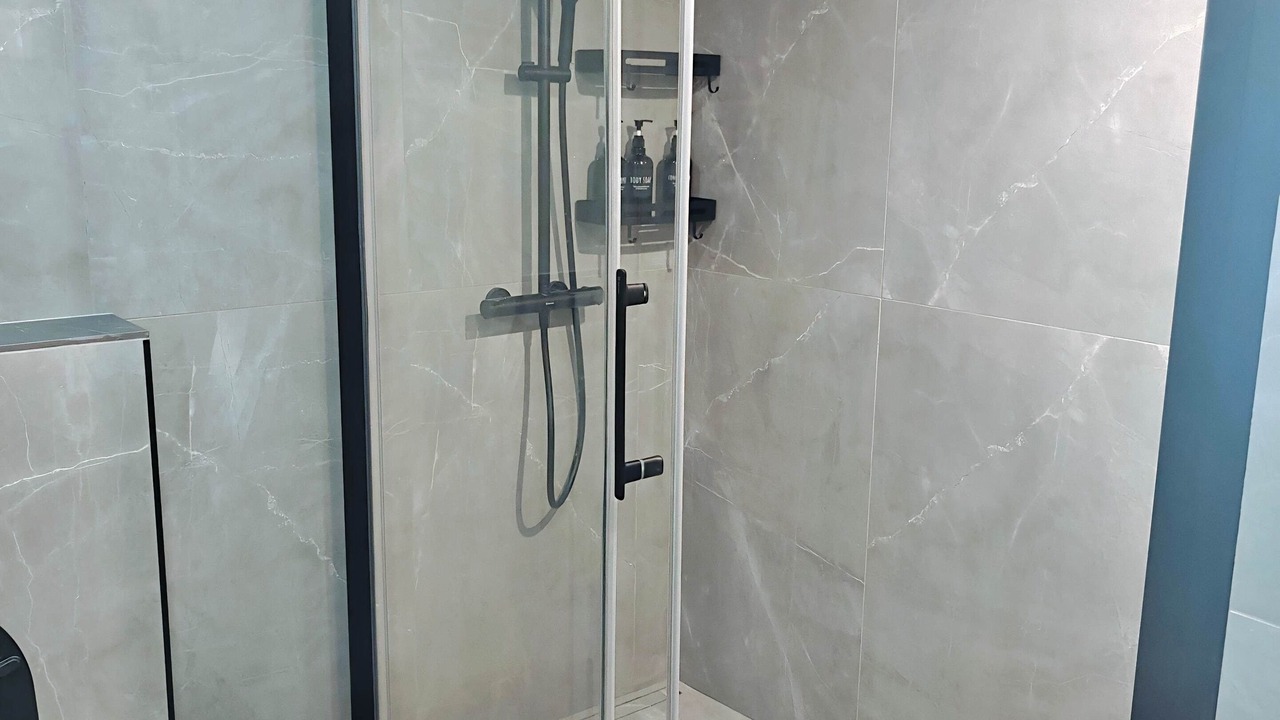 Photo of Bathroom in Issy-les-Moulineaux