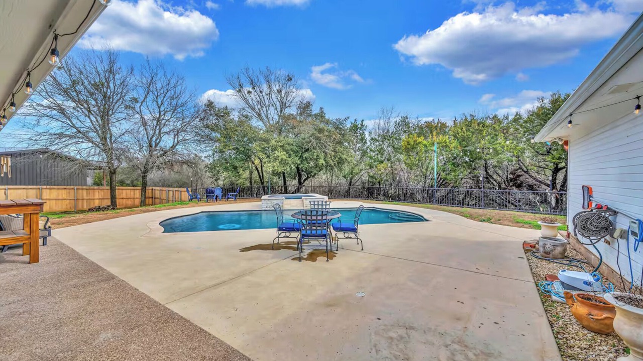 Photo of Outdoor in Crawford