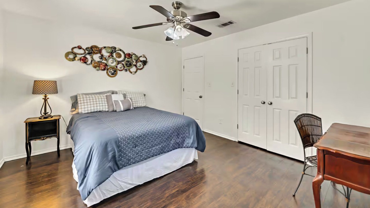 Photo of Bedroom in Crawford