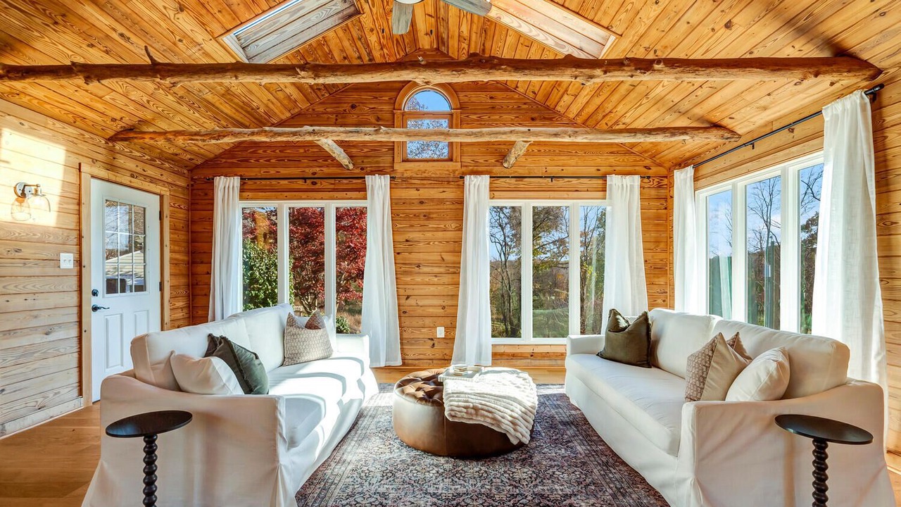 Photo of Bedroom in Blue Ridge