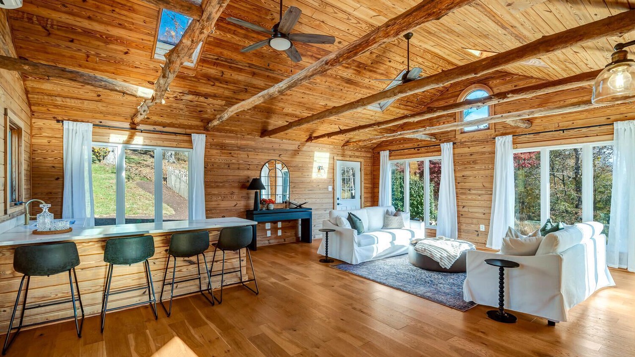 Photo of Bedroom in Blue Ridge