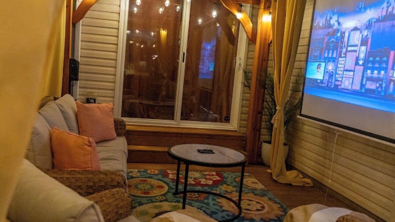 Photo of Livingroom in Erie