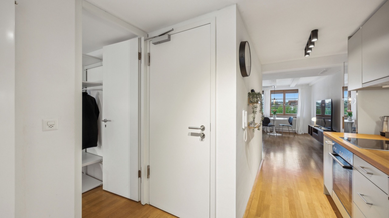 Photo of Others in Vorstadte