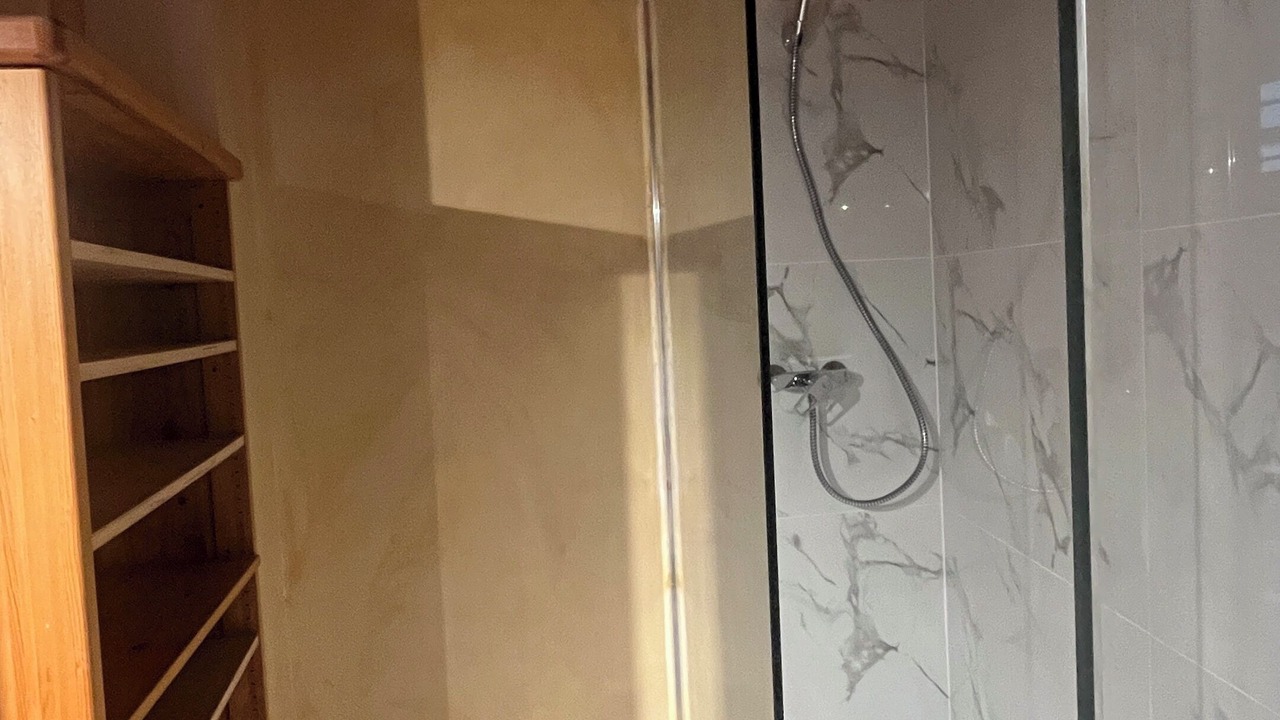Photo of Bathroom in Toulouse City-Centre