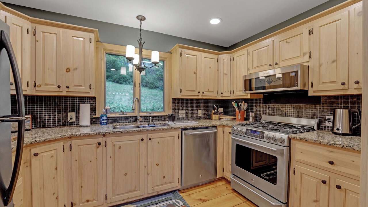 Photo of Kitchen in Ellicottville