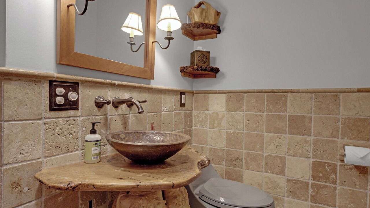 Photo of Bathroom in Ellicottville