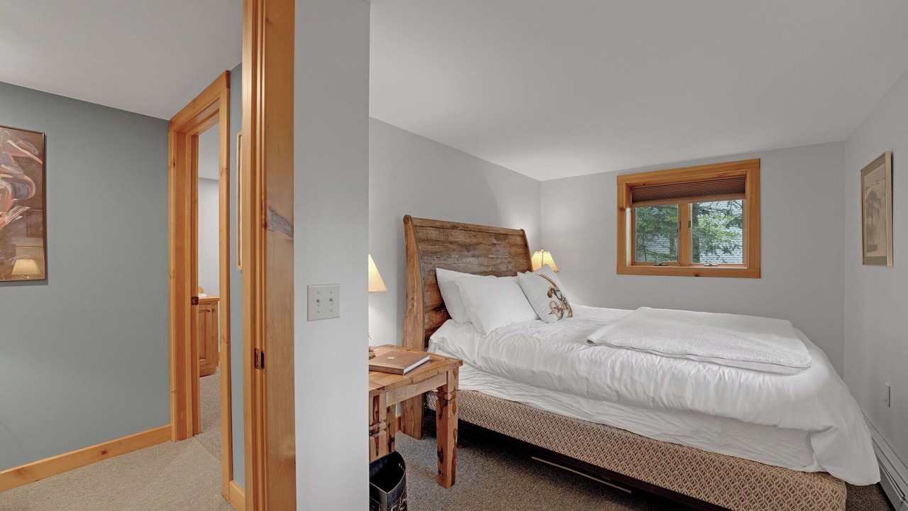 Photo of Bedroom in Ellicottville