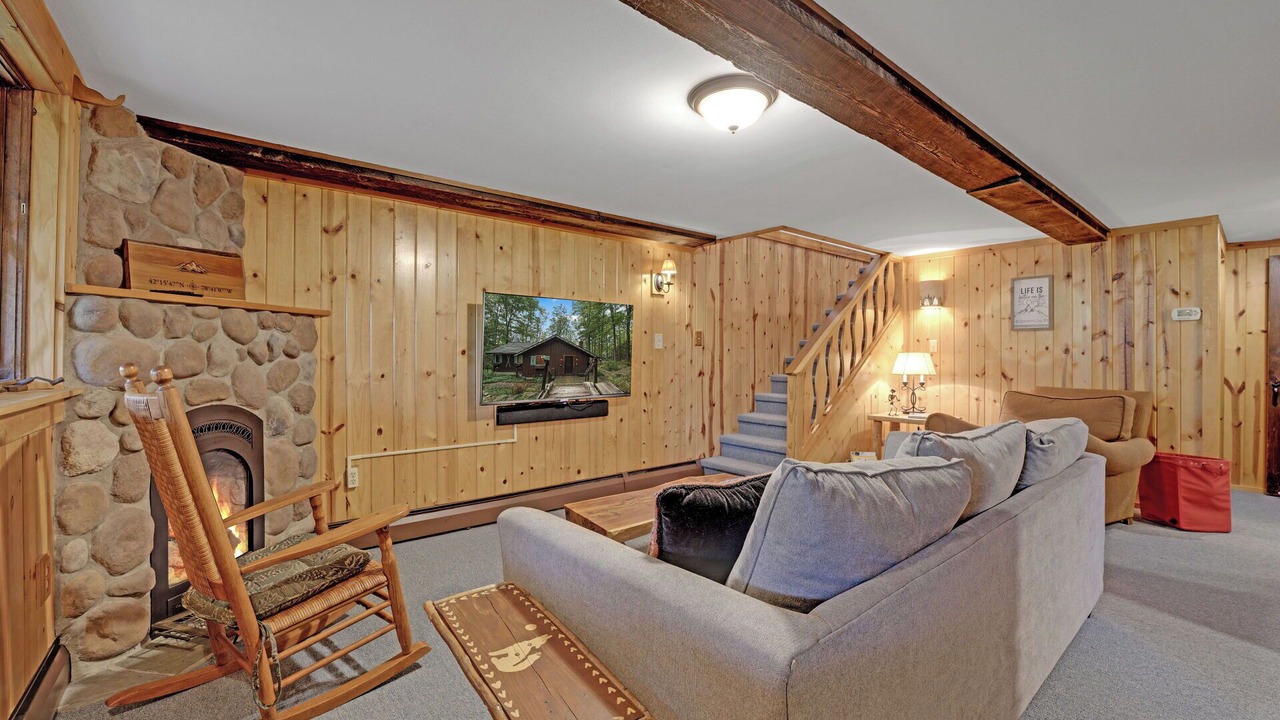Photo of Livingroom in Ellicottville