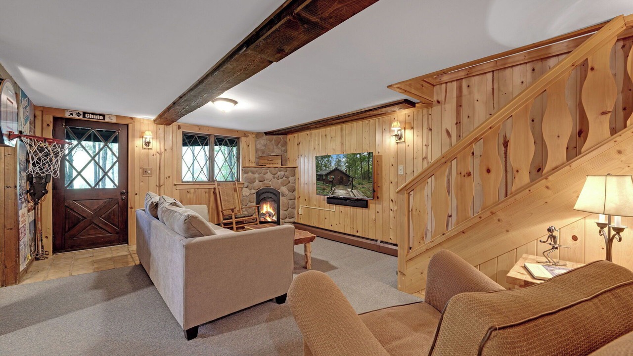 Photo of Livingroom in Ellicottville