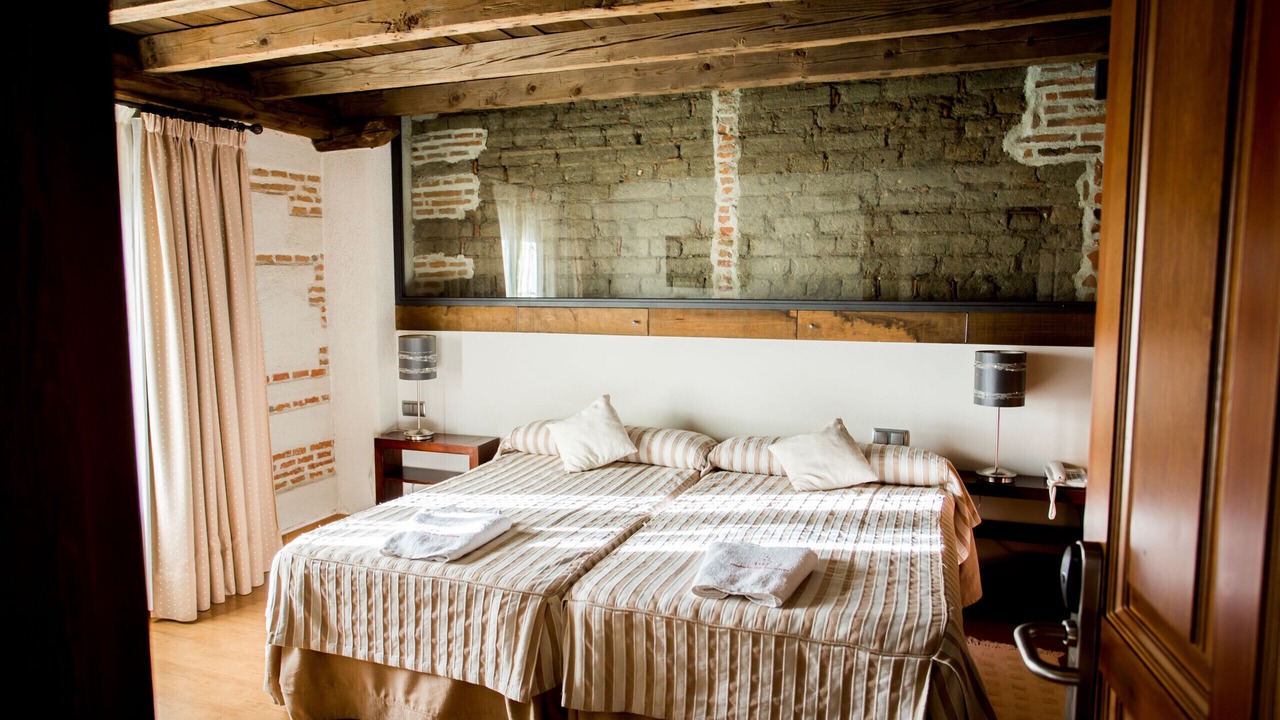 Photo of Bedroom in Velayos