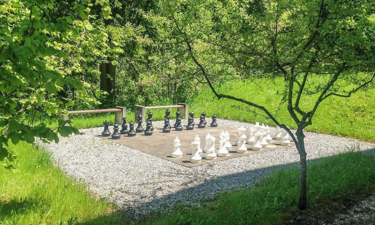Photo of Others in Nuegg