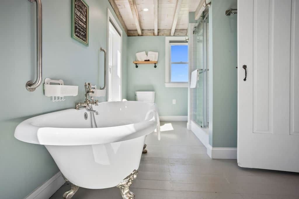 Photo of Bathroom in Arnot