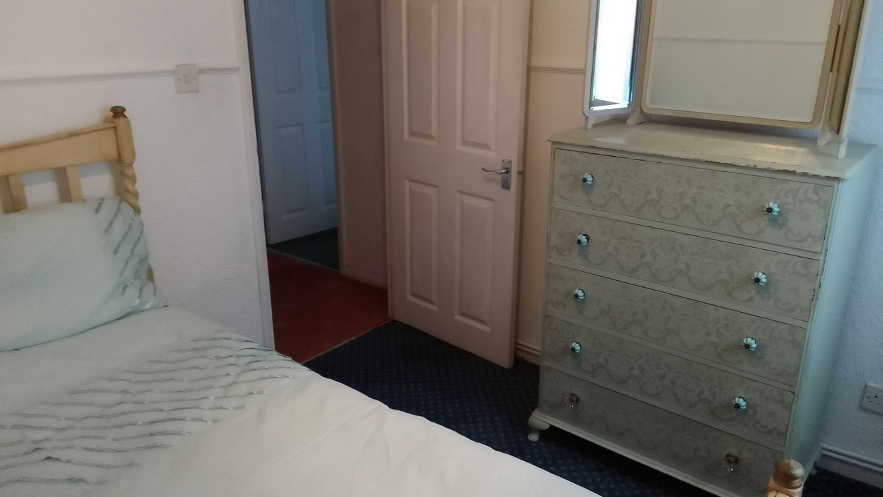 Photo of Bedroom in Redditch