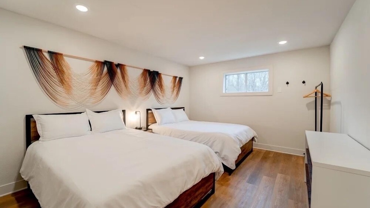 Photo of Bedroom in Winslow