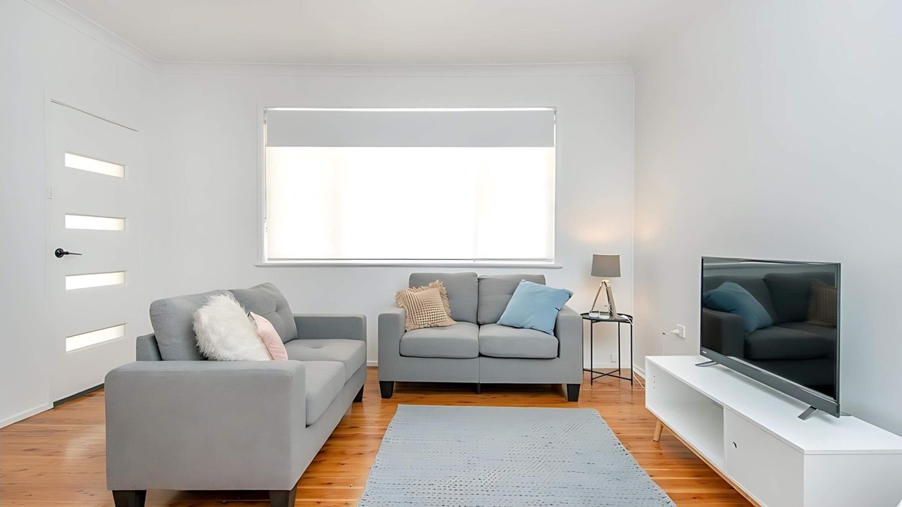 Photo of Livingroom in Adamstown