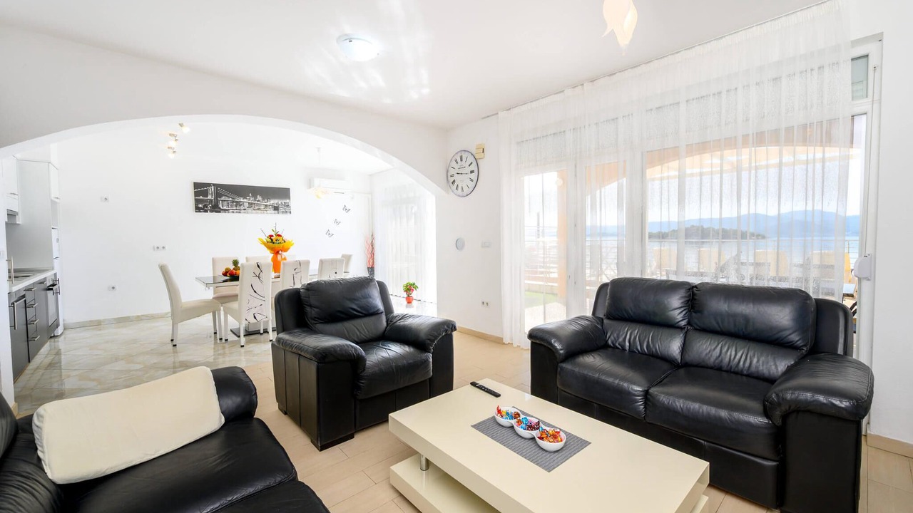 Photo of Bedroom in Sreser
