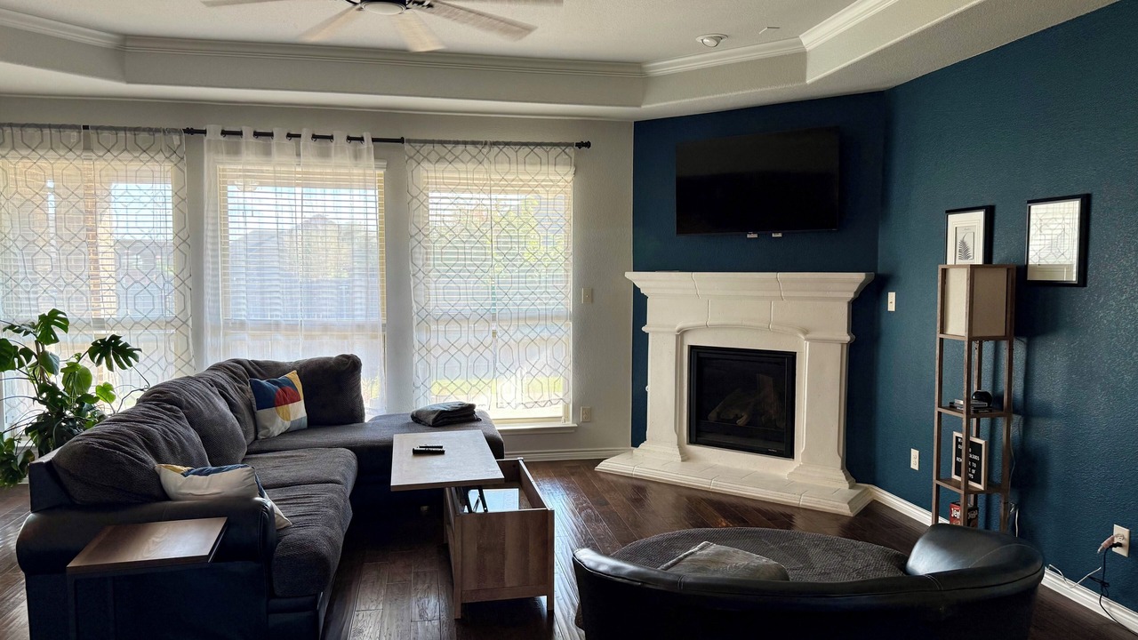 Photo of Livingroom in Heath