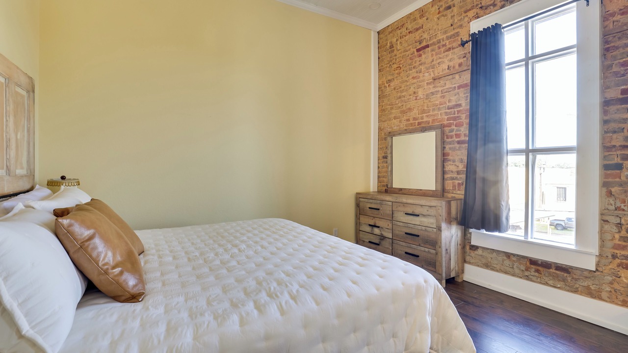 Photo of Bedroom in Marshall