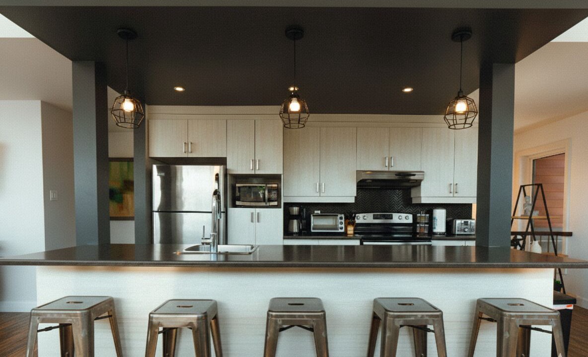 Photo of Kitchen in Stoneham-et-Tewkesbury