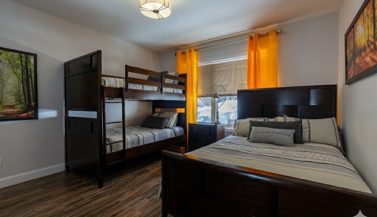 Photo of Bedroom in Stoneham-et-Tewkesbury