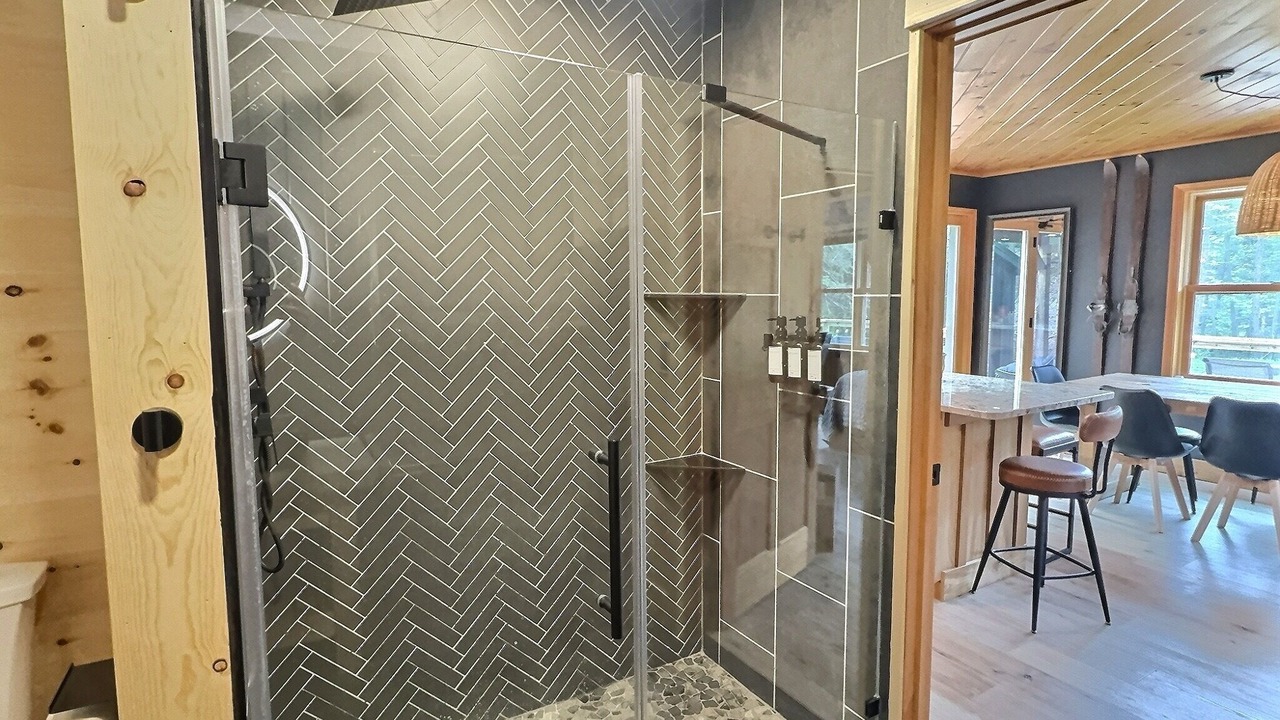 Photo of Bathroom in Ellicottville