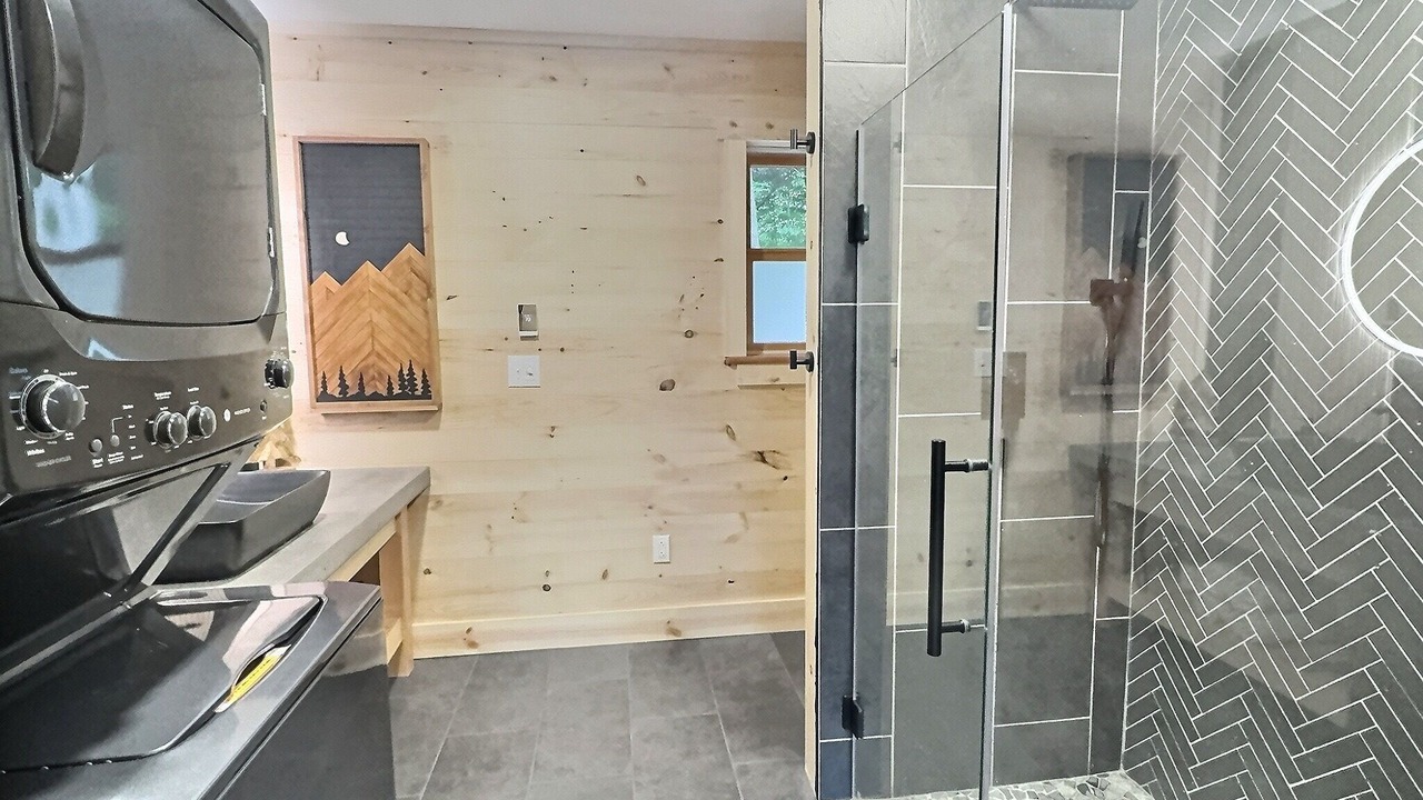 Photo of Bathroom in Ellicottville
