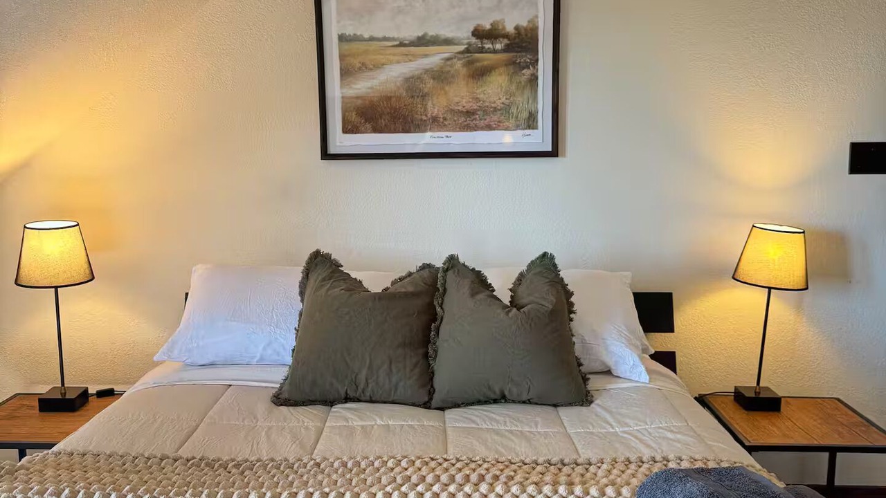 Photo of Bedroom in Era