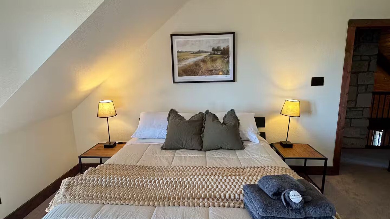 Photo of Bedroom in Era