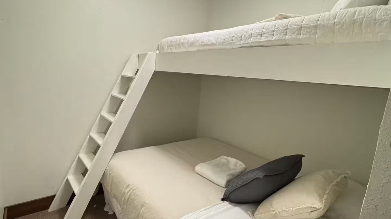Photo of Bedroom in Era