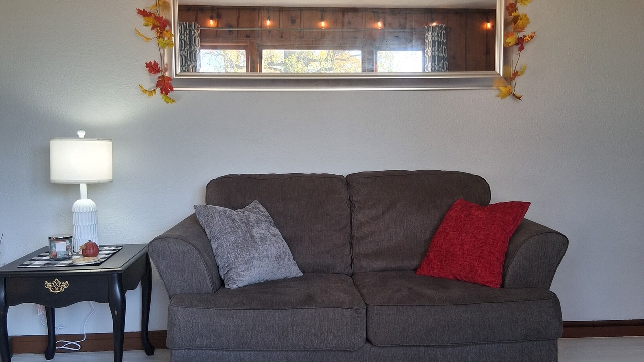Photo of Livingroom in Farmington