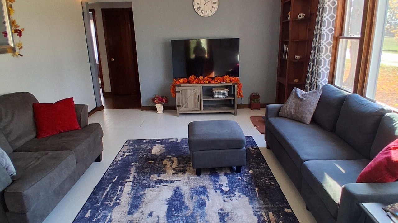 Photo of Livingroom in Farmington