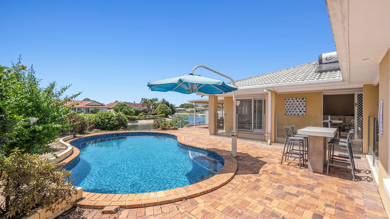 Photo of Outdoor in Mermaid Waters