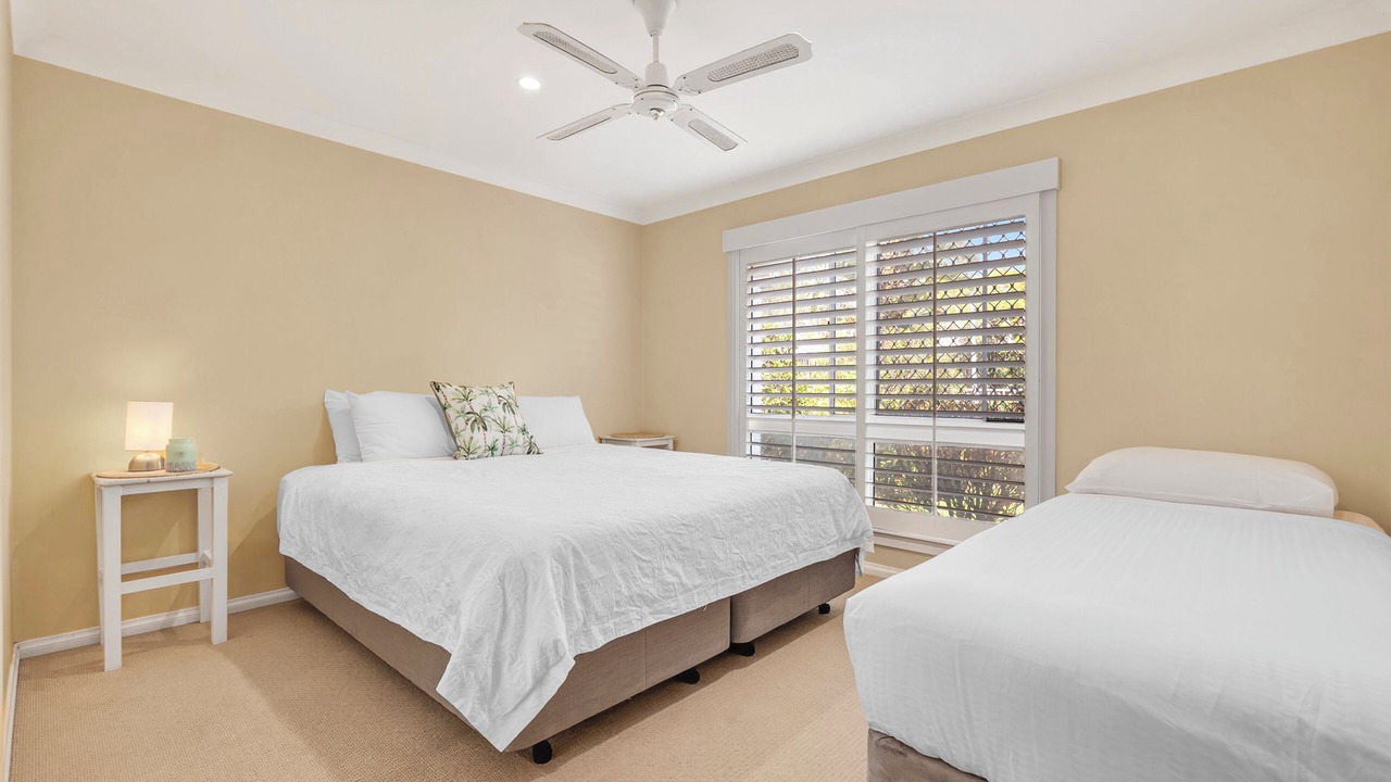 Photo of Bedroom in Mermaid Waters