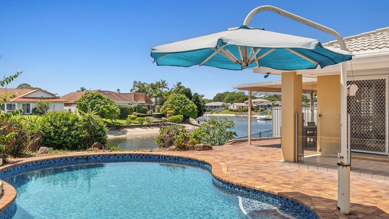 Photo of Outdoor in Mermaid Waters