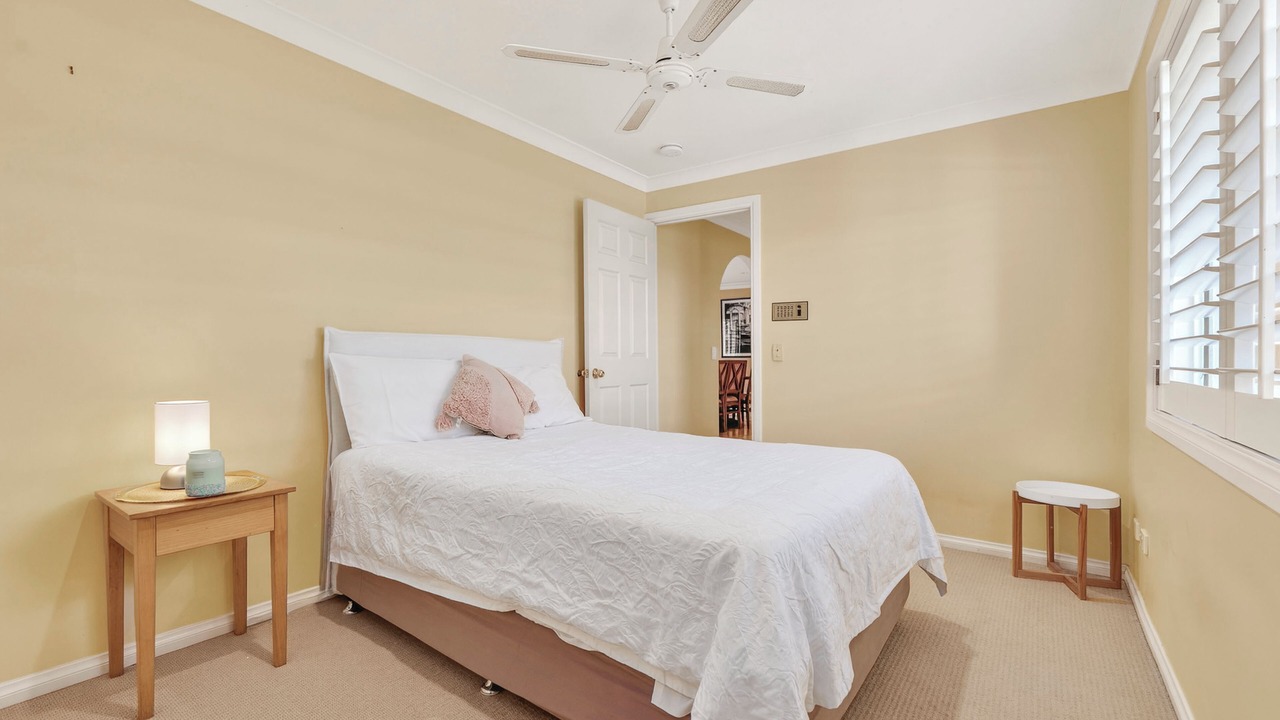 Photo of Bedroom in Mermaid Waters