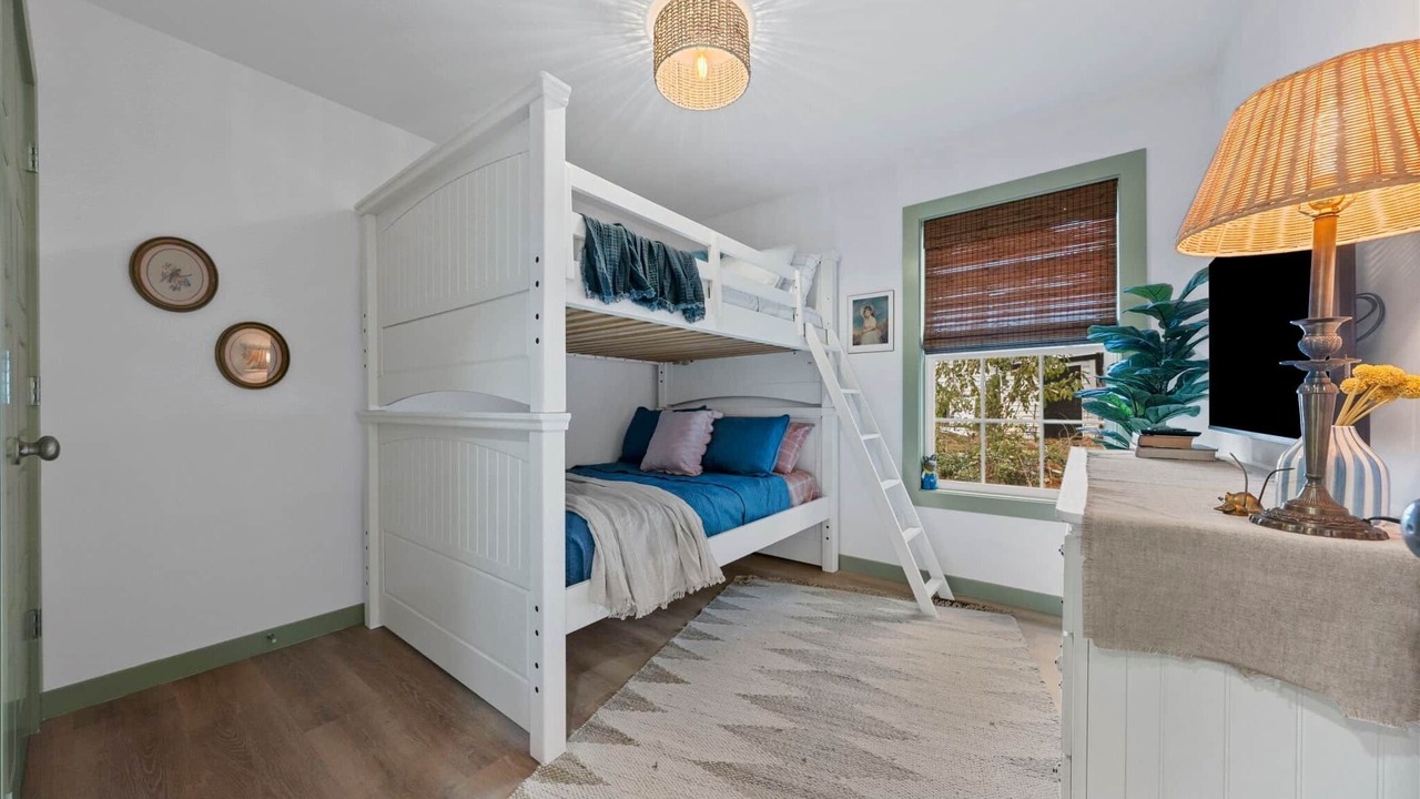Photo of Bedroom in Scottsville
