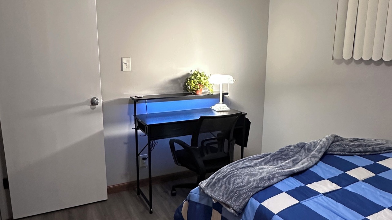 Photo of Bedroom in Auburn Hills