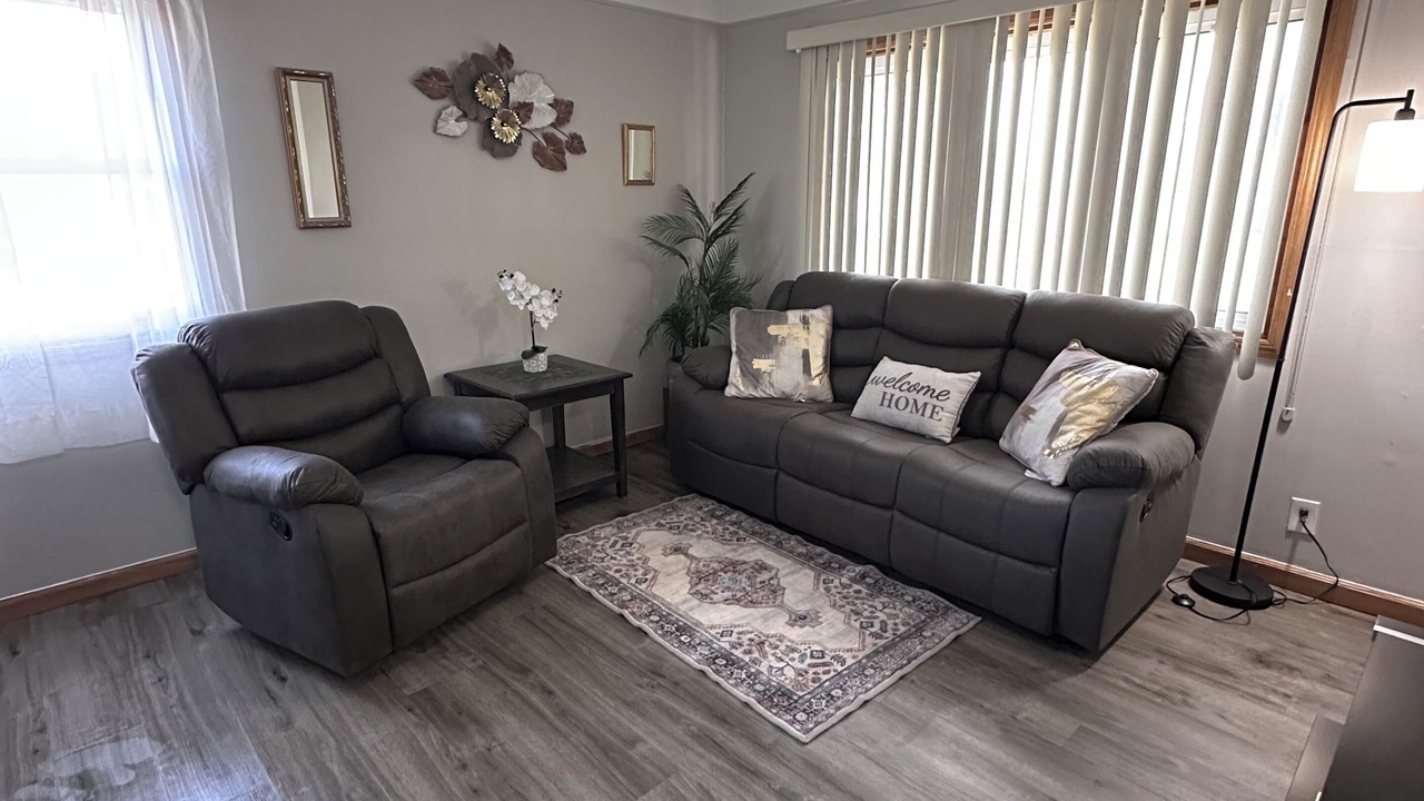 Photo of Livingroom in Auburn Hills