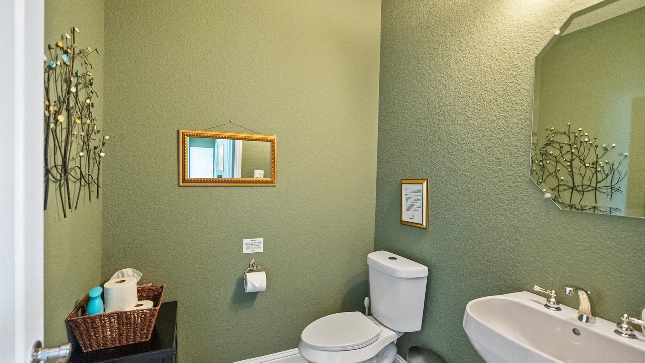 Photo of Bathroom in Point Venture