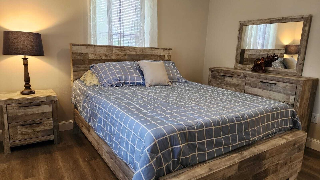 Photo of Bedroom in Titusville