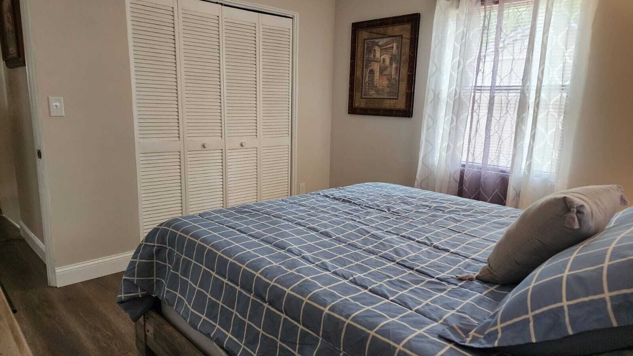 Photo of Bedroom in Titusville