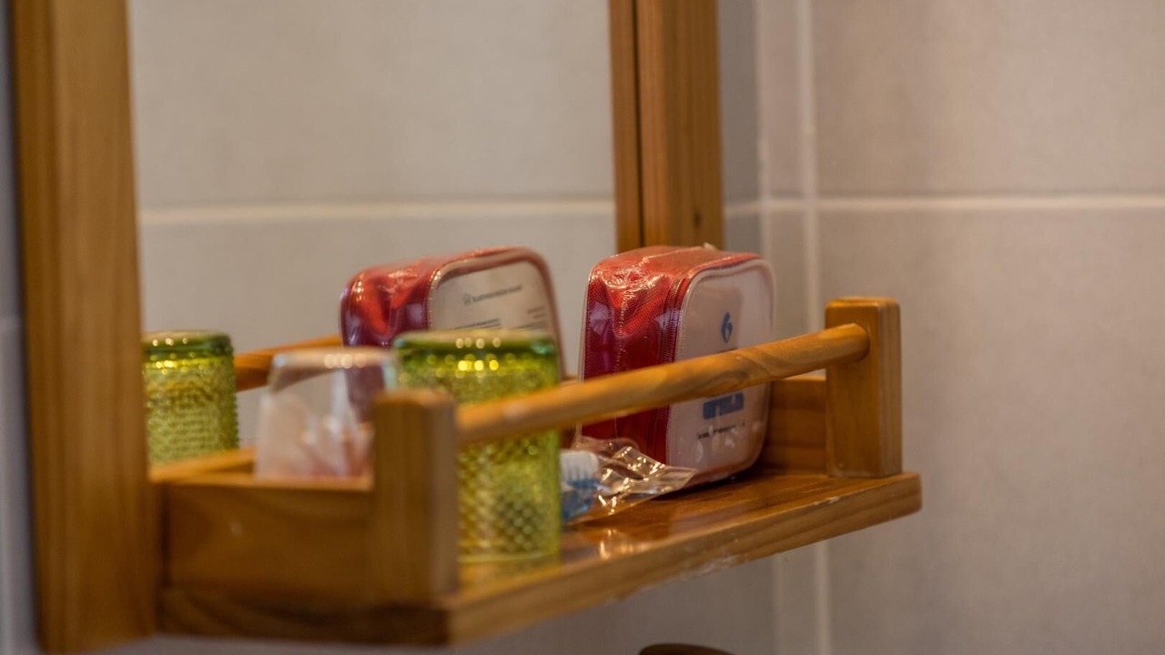 Photo of Bathroom in Hinx