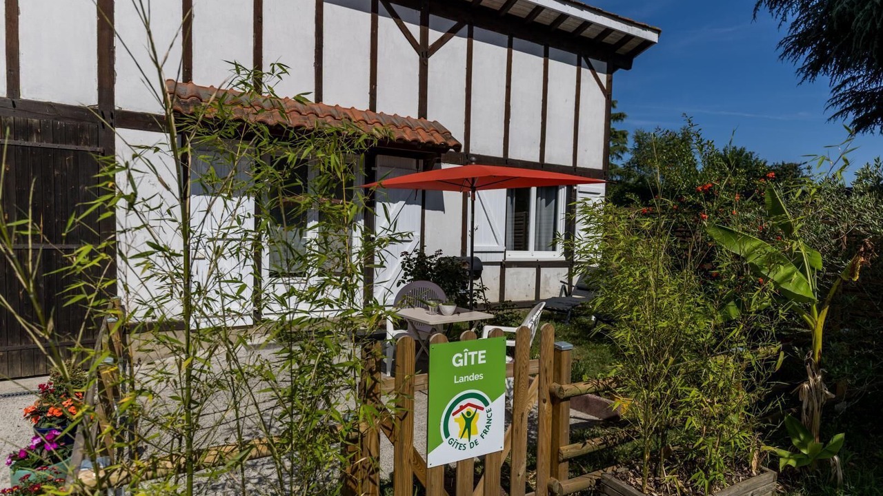 Photo of Outdoor in Hinx