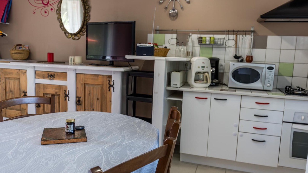 Photo of Kitchen in Hinx