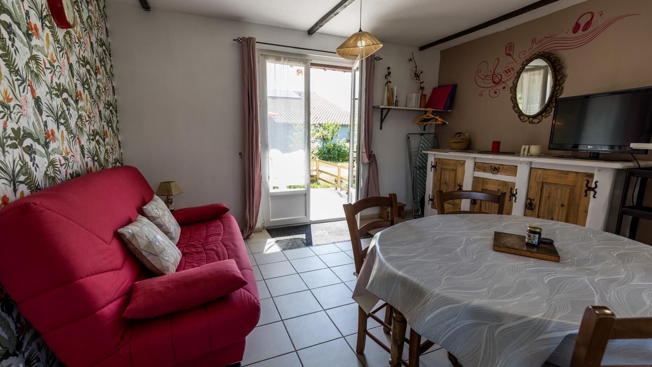 Photo of Livingroom in Hinx