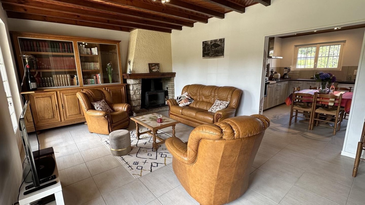 Photo of Livingroom in Arjuzanx