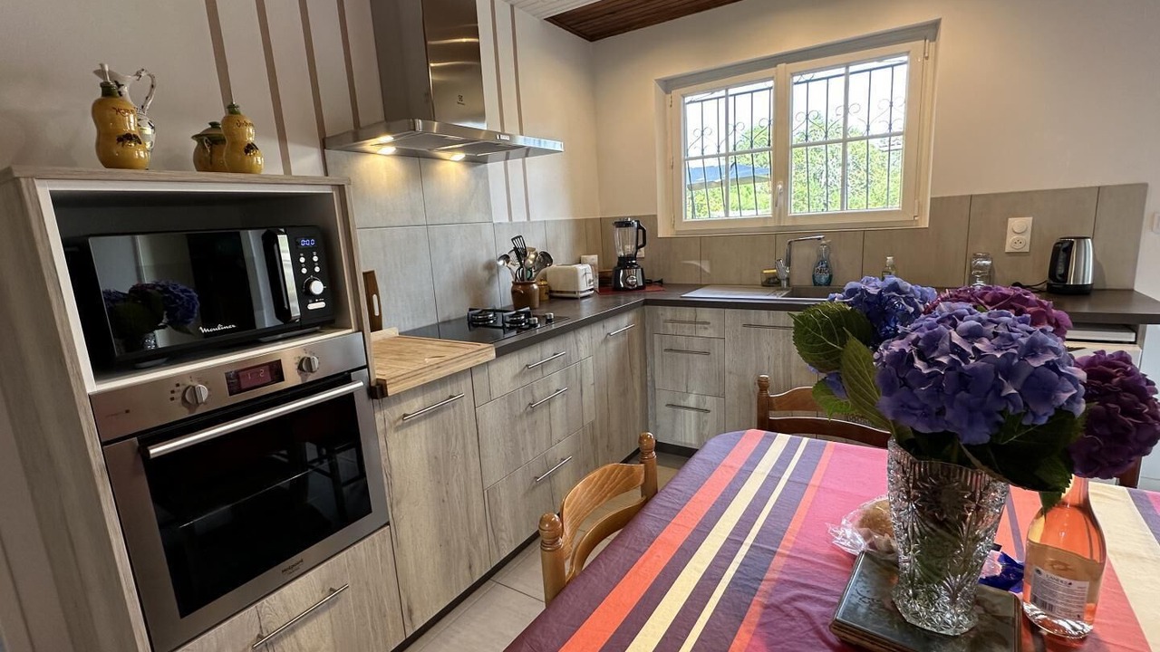Photo of Kitchen in Arjuzanx