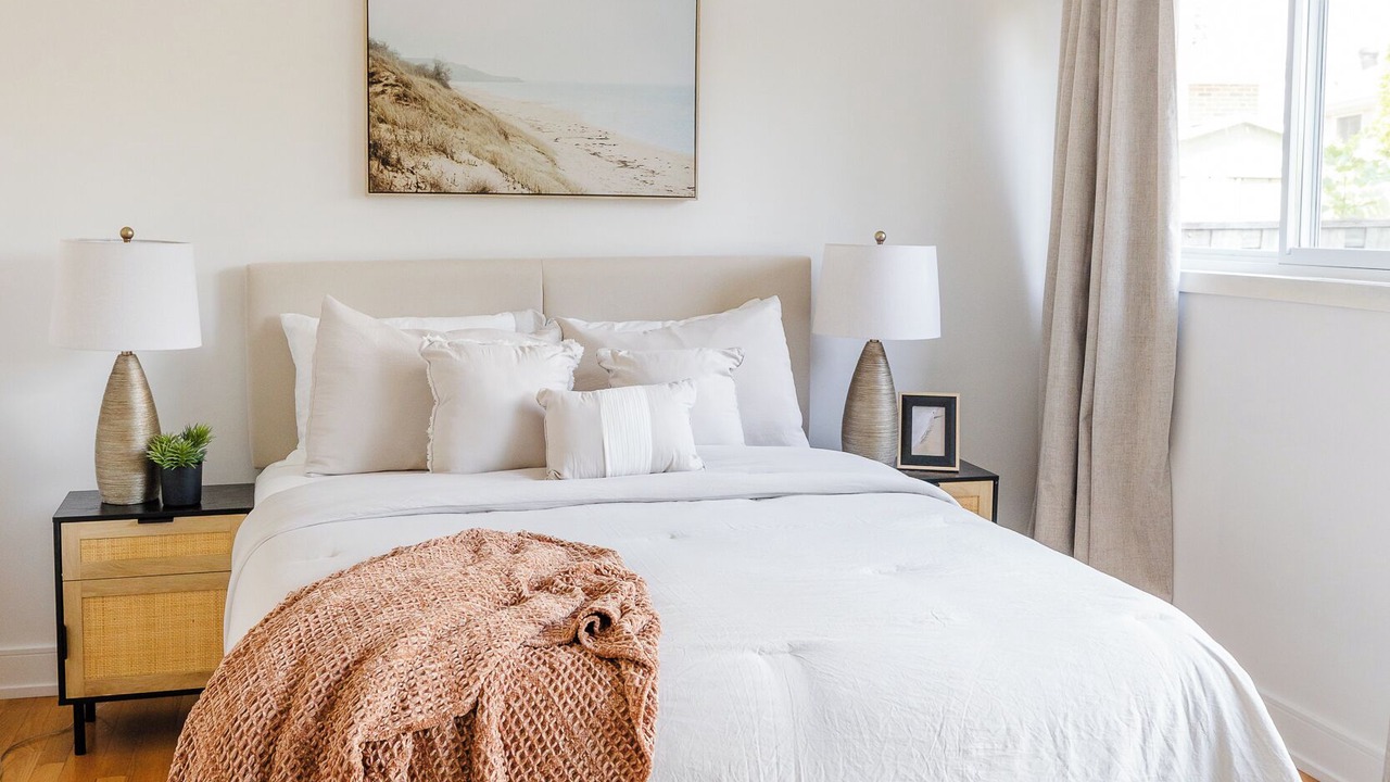 Photo of Bedroom in Mississauga