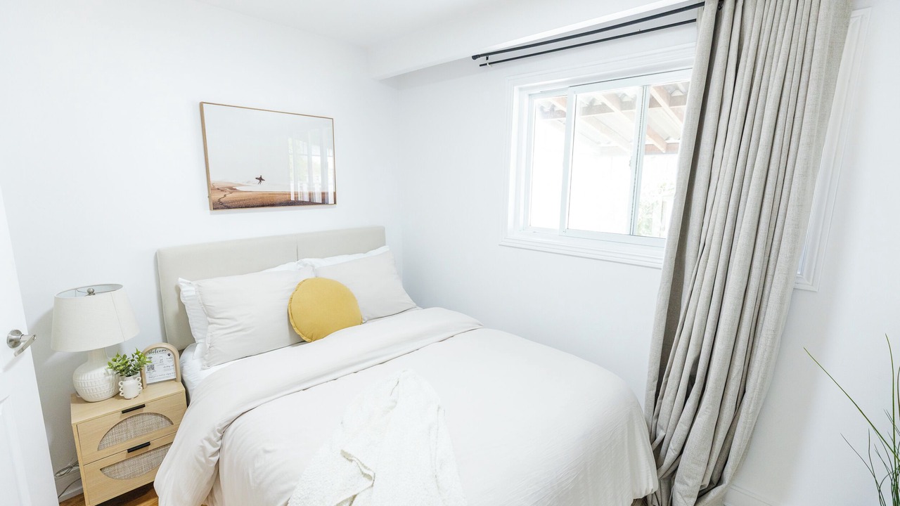 Photo of Bedroom in Mississauga